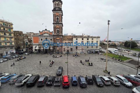 Erhvervsejendom i Naples, Naples, Naples - € 200.000 | Ref: stazione.c - foto 4