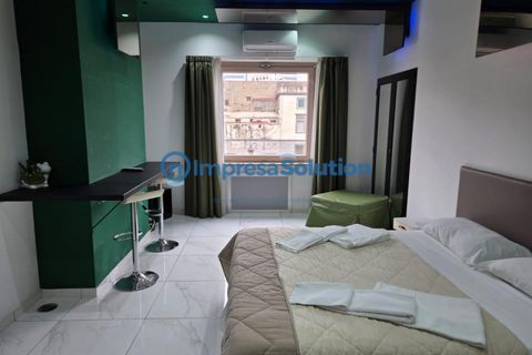 Erhvervsejendom i Naples, Naples, Naples - € 200.000 | Ref: stazione.c - foto 17