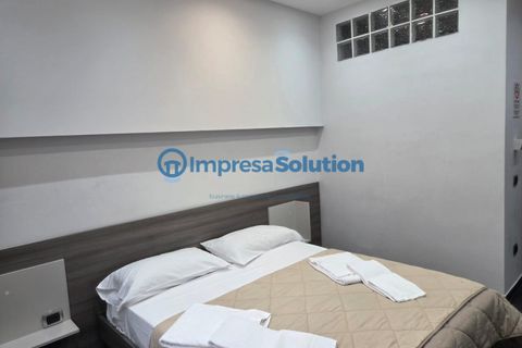 Erhvervsejendom i Naples, Naples, Naples - € 200.000 | Ref: stazione.c - foto 19