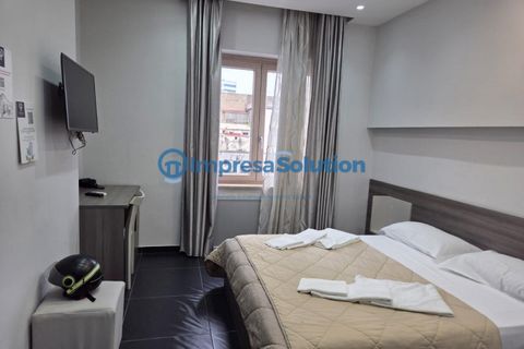 Erhvervsejendom i Naples, Naples, Naples - € 200.000 | Ref: stazione.c - foto 20