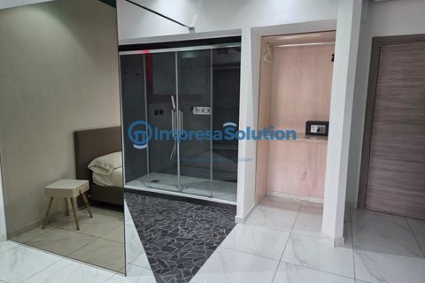 Erhvervsejendom i Naples, Naples, Naples - € 200.000 | Ref: stazione.c - foto 26