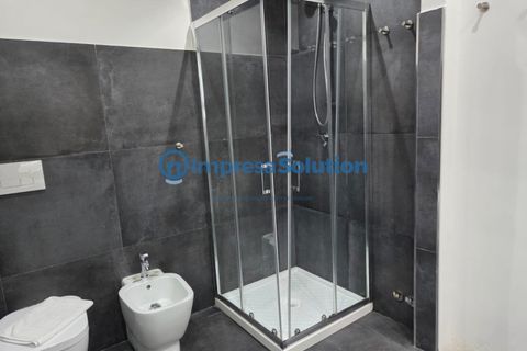 Erhvervsejendom i Naples, Naples, Naples - € 200.000 | Ref: stazione.c - foto 34