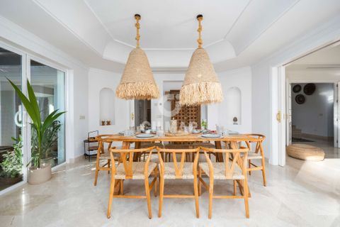 Villa i Marbella, Malaga, Marbella - € 4.000.000 | Ref: 183470 - foto 26