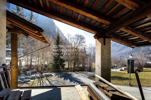 Landejendom i Antey-Saint-Andre, Aosta Valley, Antey-Saint-Andre - € 315.000 | Ref: AO10 - foto 2