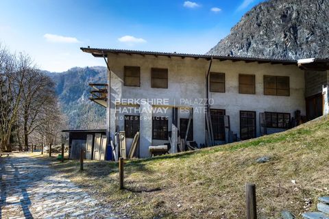 Landejendom i Antey-Saint-Andre, Aosta Valley, Antey-Saint-Andre - € 315.000 | Ref: AO10 - foto 4