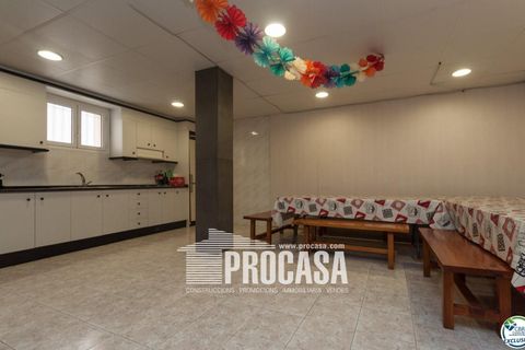 Villa a Roses, Gerona, Roses - € 598.000 | Ref: 3666 - foto 36