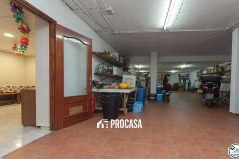 Villa a Roses, Gerona, Roses - € 598.000 | Ref: 3666 - foto 38