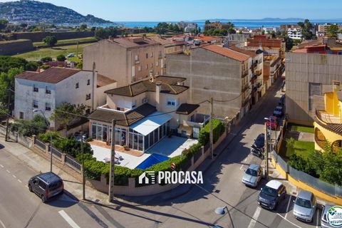 Villa a Roses, Gerona, Roses - € 598.000 | Ref: 3666 - foto 44