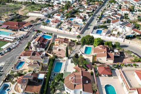 Villa a Rojales, Alicante, Rojales - € 695.000 | Ref: SU-53209 - foto 35