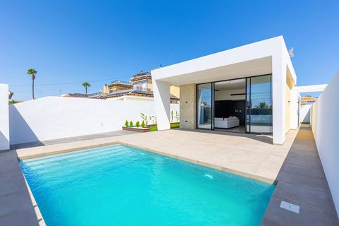 Villa i Torrevieja, Alicante, Torrevieja - € 700.000 | Ref: SKNBG-25854 - foto 11
