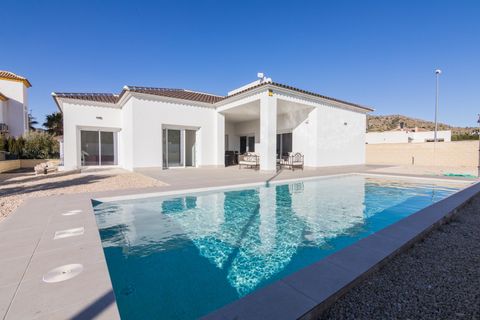 Villa a Pinoso, Alicante, Pinoso - € 250.000 | Ref: 61064c2411 - foto 2