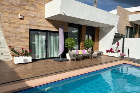 Villa i Finestrat, Alicante, Finestrat - € 799.000 | Ref: SH-30442 - foto 1