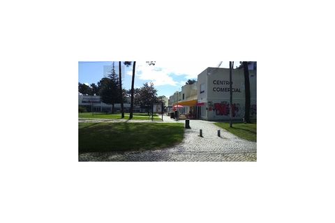 Villa i Corroios, Setubal, Corroios - € 1.300.000 | Ref: HAB_110 - foto 8