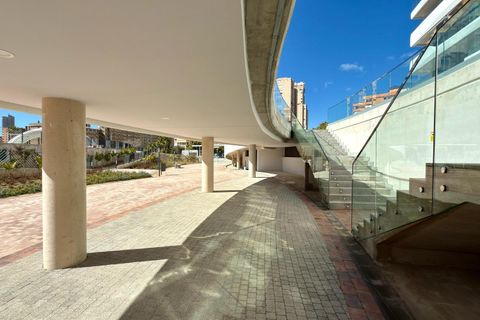 Apartament a Benidorm, Alicante, Benidorm - € 2.100/mes | Ref: ALQFT0086/6084 - foto 13