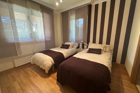 Villa a Jaca, Huesca, Jaca - € 890.000 | Ref: EXP09433/8930 - foto 14