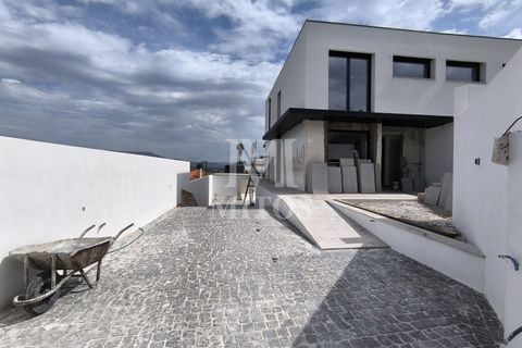 Villa i Viana do Castelo, Viana do Castelo, Viana do Castelo - € 425.000 | Ref: D348 - foto 1