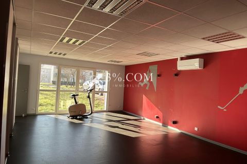 Erhvervsejendom i Epinal, Vosges, Epinal - € 180.000 | Ref: 390_1163 - foto 1