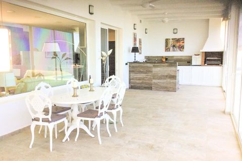 Villa a Costa Teguise, Lanzarote, Costa Teguise - € 925.000 | Ref: a0ont000004vb93 - foto 11