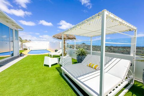 Villa a Costa Teguise, Lanzarote, Costa Teguise - € 925.000 | Ref: a0ont000004vb93 - foto 7