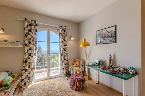 Villa i Antibes, Alpes-Maritimes, Antibes - € 1.980.000 | Ref: V0653AN - foto 15