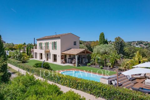 Villa i Antibes, Alpes-Maritimes, Antibes - € 1.980.000 | Ref: V0653AN - foto 1