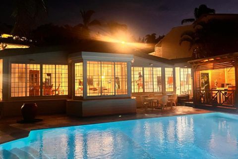 Villa i Saint-Denis, La Reunion, Saint-Denis - € 599.000 | Ref: MV241 - foto 1