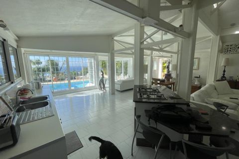 Villa i Saint-Denis, La Reunion, Saint-Denis - € 599.000 | Ref: MV241 - foto 14