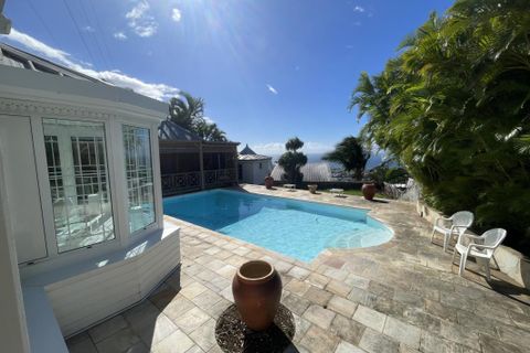 Villa i Saint-Denis, La Reunion, Saint-Denis - € 599.000 | Ref: MV241 - foto 17