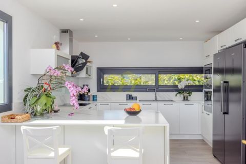 Villa i Costa Teguise, Lanzarote, Costa Teguise - € 975.000 | Ref: P325001 - foto 7