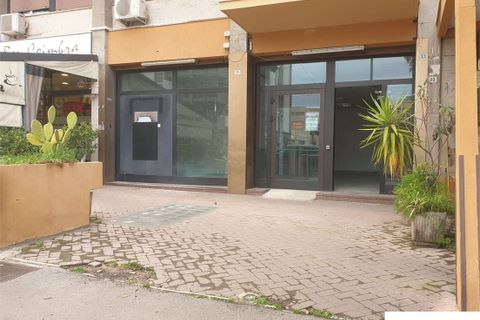 Erhvervsejendom i Palermo, Palermo, Palermo - € 125.000 | Ref: 90/24 V - foto 1