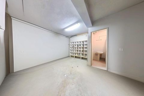 Erhvervsejendom i Marseille, Bouches-du-Rhone, Marseille - € 136.500 | Ref: 8YND-MV1-P0F - foto 8