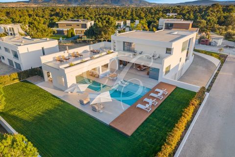 Villa i Sesimbra, Setubal, Sesimbra - € 5.995.000 | Ref: L60045-1 - foto 1