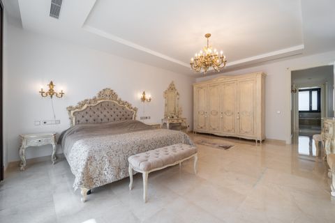 Villa a Estepona, Malaga, Estepona - € 4.750.000 | Ref: PANR-15527 - foto 23