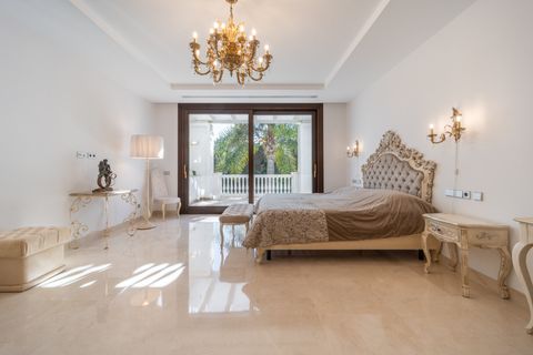 Villa a Estepona, Malaga, Estepona - € 4.750.000 | Ref: PANR-15527 - foto 25