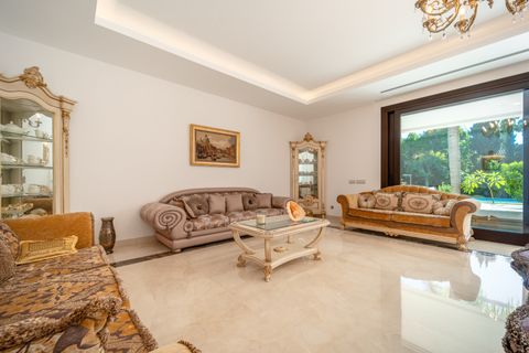 Villa a Estepona, Malaga, Estepona - € 4.750.000 | Ref: PANR-15527 - foto 33