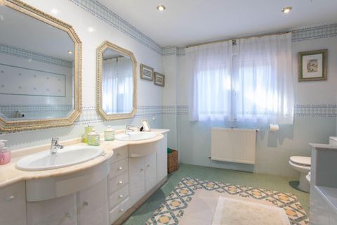 Villa a Cocentaina, Alicante, Cocentaina - € 450.000 | Ref: 20101/12462 - foto 16