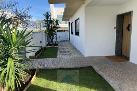 Villa i Barreiro, Setubal, Barreiro - € 575.000 | Ref: MU 1430 - foto 1