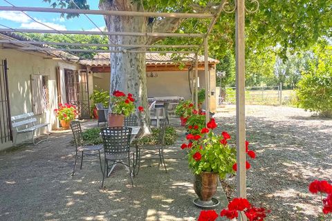 Villa i Nimes, Gard, Nimes - € 790.000 | Ref: 2597-ANG - foto 1