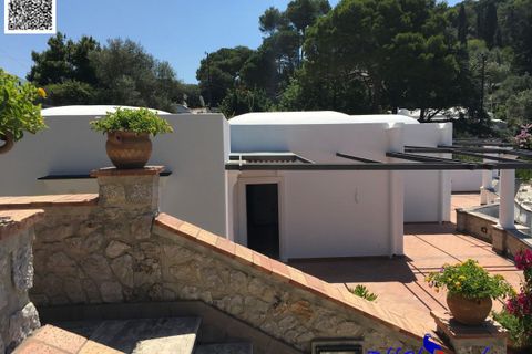 Villa a Capri, Naples, Capri - € 1.700.000 | Ref: VBO-199 - foto 2