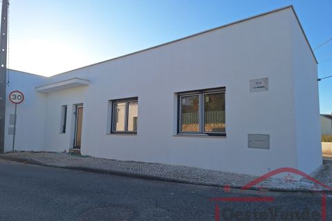 Villa i Cadaval, Lisbon, Cadaval - € 240.000 | Ref: 017-2025 - foto 1