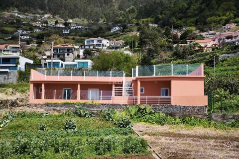 Villa i Calheta, Madeira, Calheta - € 315.000 | Ref: MOR017 - foto 1