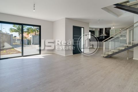 Villa a Sao Roque, Madeira, Sao Roque - € 800.000 | Ref: JS06-M010 - foto 9