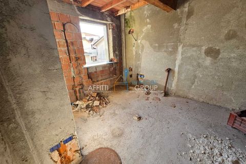 Byhus i Massa, Massa and Carrara, Massa - € 165.000 | Ref: 3350 - foto 7
