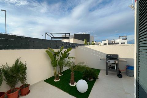 Villa i Benijofar, Alicante, Benijofar - € 365.000 | Ref: MLSC2040806 - foto 5