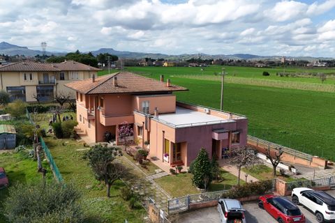 Lejlighed i Santarcangelo Di Romagna, Rimini, Santarcangelo Di Romagna - € 265.000 | Ref: 4481-2 - foto 2
