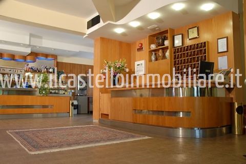 Erhvervsejendom i Chiusi, Siena, Chiusi - € 1.200.000 | Ref: AL8 - foto 2
