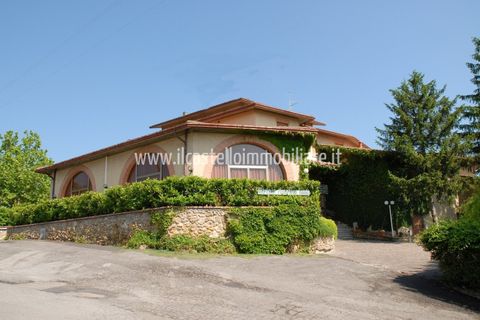 Erhvervsejendom i Chiusi, Siena, Chiusi - € 1.200.000 | Ref: AL8 - foto 8