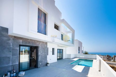 Villa i Nerja, Malaga, Nerja - € 775.000 | Ref: DH30193 - foto 1