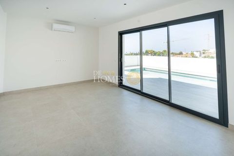 Villa i Nerja, Malaga, Nerja - € 775.000 | Ref: DH30193 - foto 13