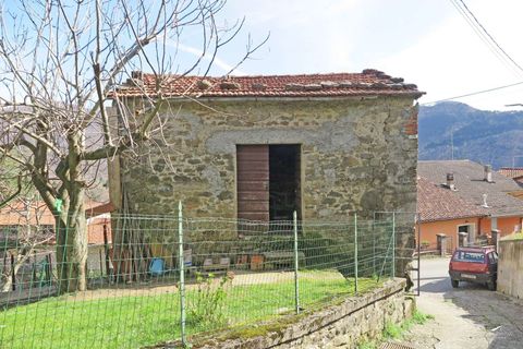 Villa a Comano, Massa and Carrara, Comano - € 85.000 | Ref: 178A-479115 - foto 2